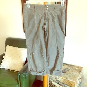 Cargo pant Kuhl brand